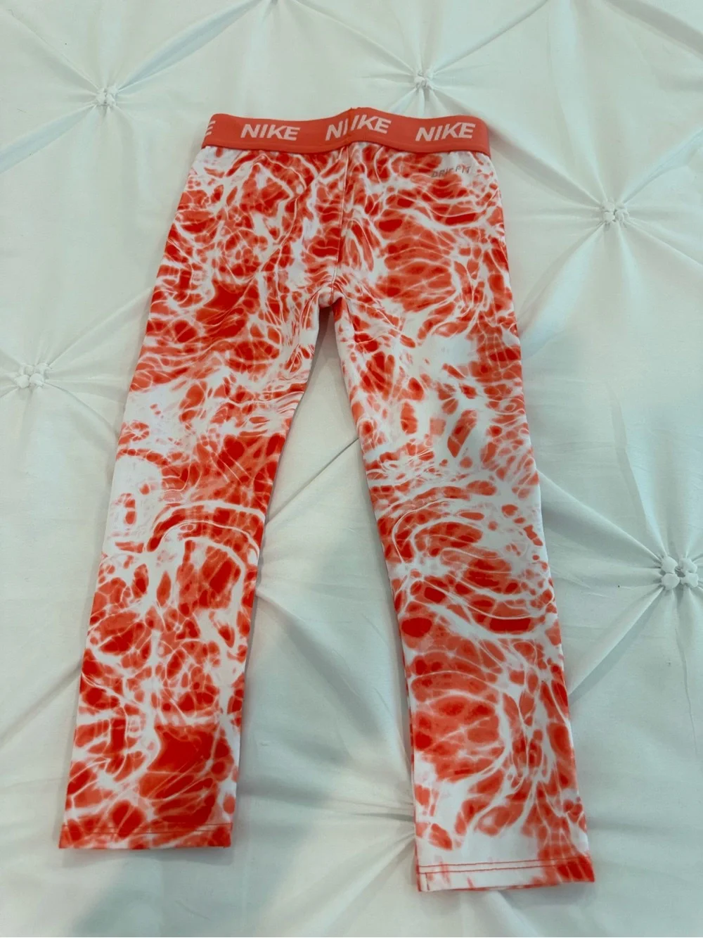 Kids 4T Nike Dri-FIT Girls Leggings Size 4T Red & White Marble Print